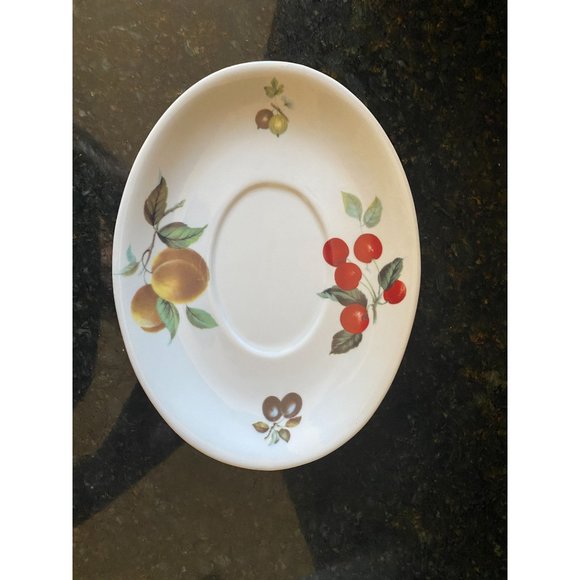 Cordon Bleu Fruit Pattern Gravy Boat and Plate (2 Pieces) - Picture 5 of 7